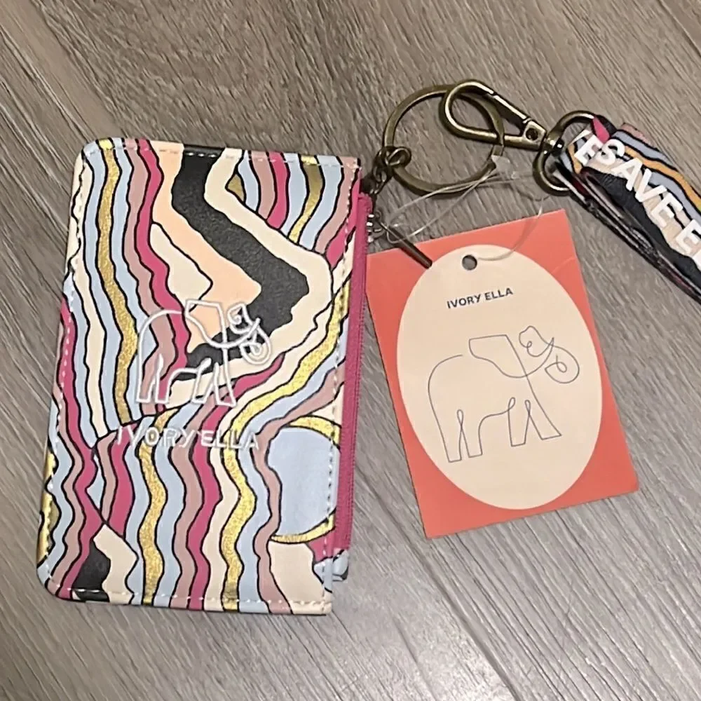 NWT IVORY ELLA 19” Summit Lanyard